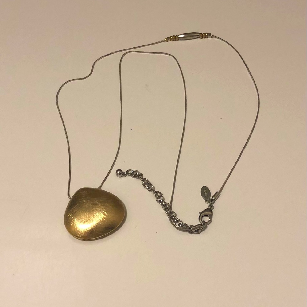 NWT Chico’s adjustable length two tone necklace